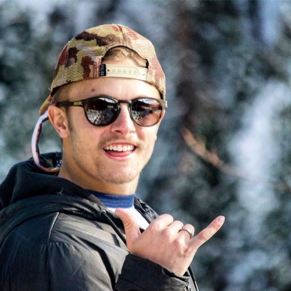 Meet your Posher, Myles - Picture 1 of 1